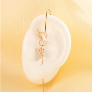 💋NEW  Love Cursive ear cuff statement earring
